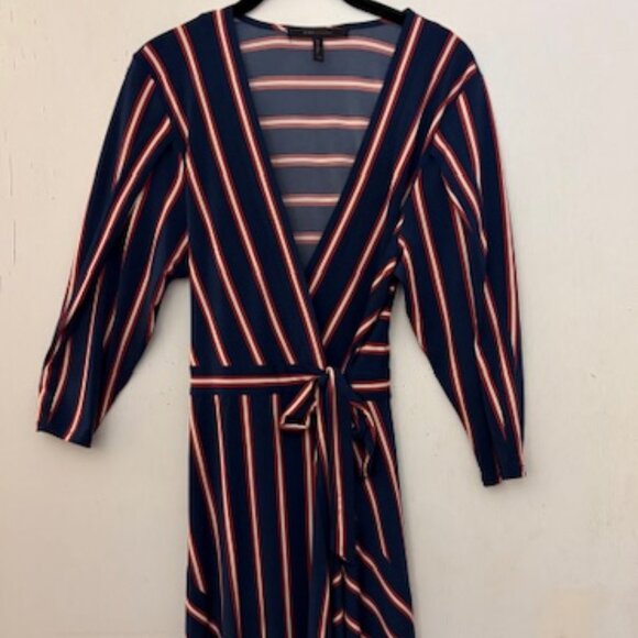 BCBG Wrap Dress, Size XS - Picture 3 of 8